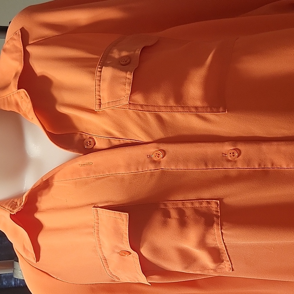 Blouse - Picture 3 of 6